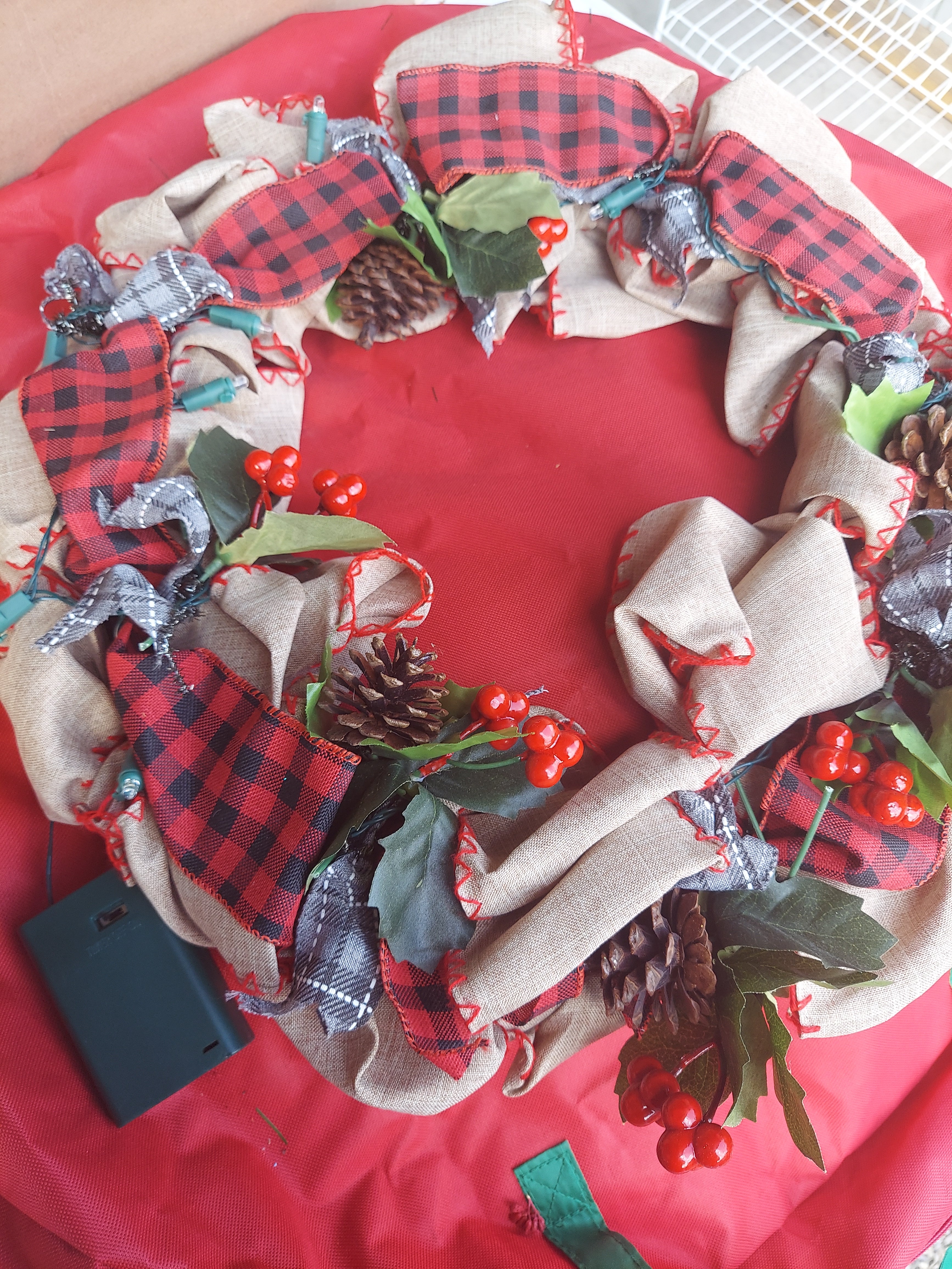 Light Up Christmas Wreath